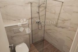 TROGIR-PENTHOUSE S ČAROBNIM POGLEDOM S47, Trogir, Appartamento