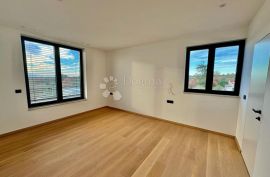 LUKSUZNI PENTHOUSE s panoramskim pogledom, Poreč, Wohnung