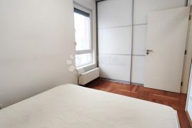 PRODAJA STANA, 6-SOBNI+PARKING+SPREMIŠTE, 132.5 m2, ODRA, Zagreb, Appartment