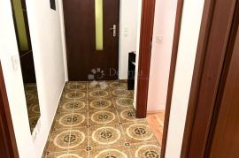 CRIKVENICA ,DRAMALJ ,DVA APARTMANA 99.50M2  SA VRTOM I PARKINGOM !, Crikvenica, Appartement