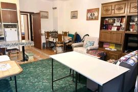 CRIKVENICA ,DRAMALJ ,DVA APARTMANA 99.50M2  SA VRTOM I PARKINGOM !, Crikvenica, Appartement