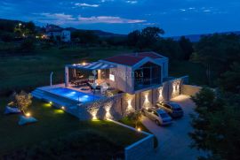 PREKRASNA VILA SA PANORAMSKIM POGLEDOM NA MOTOVUN, Motovun, Casa