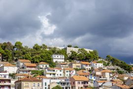 ŠIBENIK -  RENOVIRANI STAN U CENTRU GRADA, Šibenik, Apartamento