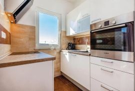 Luxury apartman sa dvije spavaće sobe, Rab, Διαμέρισμα