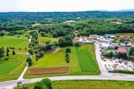 GRAĐEVINSKO POSLOVNA NAMJENA, KOMBINIRANO ZEMLJIŠTE, Pazin, Zemljište