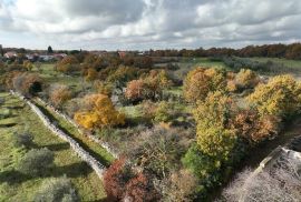 KOMBINIRANO ZEMLJIŠTE SA OTVORENIM POGLEDOM, Marčana, Terrain