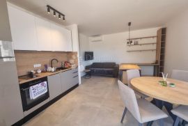 JEDNOSOBAN STAN U NOVOGRADNJI, BALAN, TROGIR, Trogir, Appartment