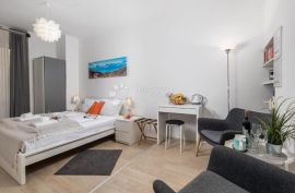 Centar, prilika za investitore... 136m2 EKSKLUZIVNA PRODAJA, Rijeka, Apartamento