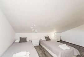 NOVALJA, ATRAKTIVAN APARTMAN, Novalja, Kвартира