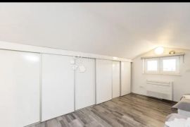 NOVALJA, ATRAKTIVAN APARTMAN, Novalja, Kвартира