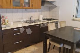 SRIMA, VODICE prekrasna apartmanska kuća, Vodice, Haus