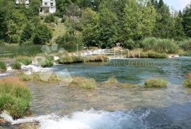 Potpuna osama, prilazni put, blizu Mrežnice, Generalski Stol, Γη