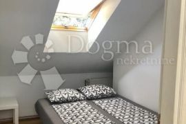 Dvoetažni stan u centru Zagreba, Zagreb, Appartment