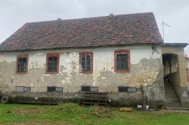 Ladanjska kuća u Glavnici pokraj Sesveta, Zagreb, Famiglia