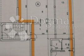 Stan u prizemlju 133m2 s vrtom i 2 garaže u vili od 2 stana!!, Zagreb, Apartamento