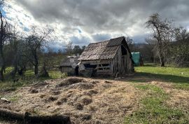 GOSPODARSKO IMANJE SMILJAN 2800M2 prilika !!!, Gospić - Okolica, Дом