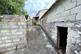 SPUŠTENA CIJENA!!! KUĆA SA ŠTERNOM NA KRAJU SELA, OTVORENI POGLED!!!, Labin, Casa