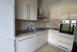 Matulji centar, 2S+DB sa parkingom, Matulji, Appartment