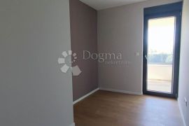 PETRČANE - Troetažni stan B3 u novogradnji, Zadar - Okolica, Appartment