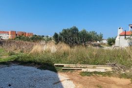 BIBINJE - Građevinsko zemljište pokraj marine Dalmacija, Bibinje, Terreno