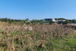 BIBINJE - Građevinsko zemljište pokraj marine Dalmacija, Bibinje, Terreno