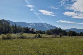 PAZARIŠTA - LIJEPO ZEMLJIŠTE S POGLEDOM NA VELEBIT, Gospić - Okolica, Zemljište