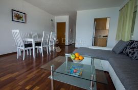 APARTMAN ČIOVO PRODAJA, Okrug, Stan