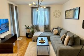 POREČ- ODLIČAN STAN U BLIZINI MORA, Poreč, Appartement