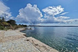 Kuća s 8 apartmana spremna za turistički najam, Starigrad, Casa