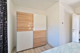 Odličan četverosobni stan u Pobrima, Opatija - Okolica, Appartement