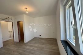 Novogradnja sa bazenom 180m2 Grižane, Vinodolska Općina, Casa