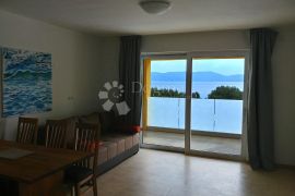 Apartmanska kuća sa pogledom na Kvarner, Labin, Maison