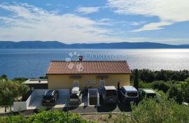 Apartmanska kuća sa pogledom na Kvarner, Labin, Maison