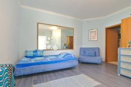 2 stana na dobroj lokaciji u Opatiji, Opatija, Appartment