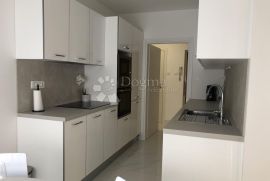 Opatija, 2S+DB stan za najam s garažom, na mirnij lokaciji, Opatija, Wohnung