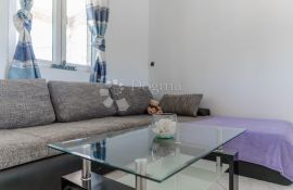 Apartman sa vrtom na Viru, Vir, Daire