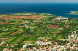 Građevinsko zemljište na popularnoj lokaciji, Ližnjan, Land