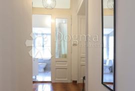 OPATIJA KOMFORAN STAN 69m2, Opatija, Appartamento