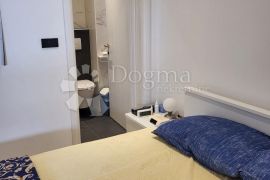 Komforan trosobni apartman, Crikvenica, Stan