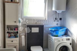 Komforan trosobni apartman, Crikvenica, Stan