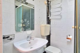 OPATIJSKA RIVIJERA - VOLOSKO 3SKL STAN S POGLEDOM NA MORE, Opatija, Apartamento