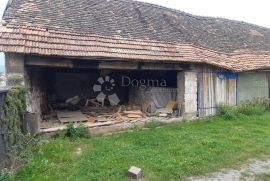 Gospodarska zgrada i dvorište za najam, Ogulin, Ogulin, Propriété commerciale