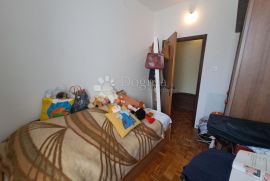 Prostran stran s velikim potencijalom, Pula, Appartement