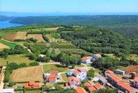 ČAROBNA KUĆA 2 KM OD MORA, NA RUBU SELA, Barban, House