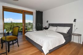 DUGI OTOK - MODERNA VILA 362 m2 BLIZU MORA, Sali, Famiglia