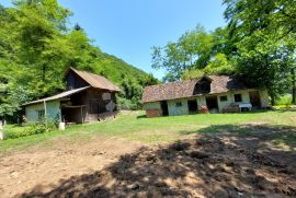 Žumberak, prostrano samoodrživo seosko imanje, 34000m2, Samobor - Okolica, Tierra