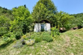 Žumberak, prostrano samoodrživo seosko imanje, 34000m2, Samobor - Okolica, Tierra