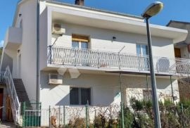 ŠIBENIK, dva atraktivna stana, 136 m2 i 97 m2, Šibenik, Appartment