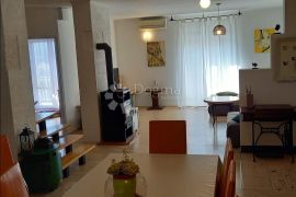 ŠIBENIK, dva atraktivna stana, 136 m2 i 97 m2, Šibenik, Appartment