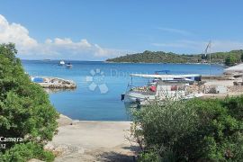 OTOK ŽUT, KORNATI - KUĆA PRVI RED UZ MORE, Murter, Casa